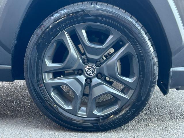 ＲＡＶ４ ハイブリッドアドベンチャー　パノラマムーンルーフ　デジタルインナーミラー　純正ＳＤナビ　バックモニター　シートヒーター　ワンオーナー　スマートキー２つ（36枚目）