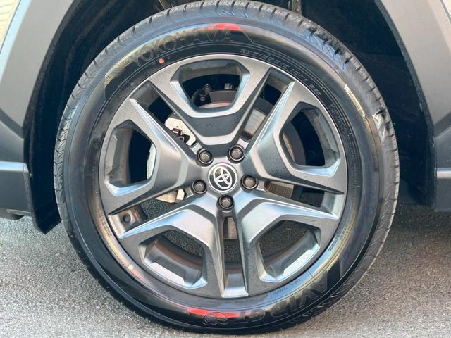 ＲＡＶ４ ハイブリッドアドベンチャー　パノラマムーンルーフ　デジタルインナーミラー　純正ＳＤナビ　バックモニター　シートヒーター　ワンオーナー　スマートキー２つ（37枚目）