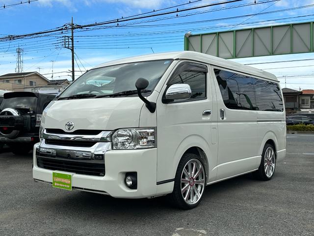 ＧＬ　１年保証付き　禁煙車　バックカメラ　社外アルミホイール　ＥＴＣ　ＵＳＢ入力端子　衝突安全ボディ　盗難防止システム　１００Ｖ電源　ナビ　フルセグＴＶ　１０人乗り　スマートキー　ルームクリーニング実施済み(3枚目)