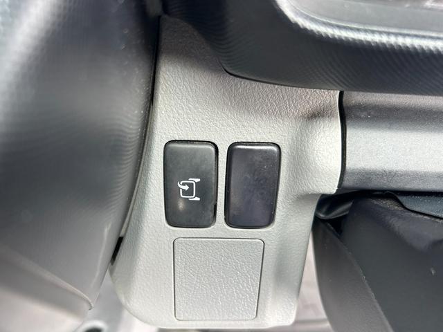 デュトロ 　１年保証付き　２ｔ　全低床　パワーゲート　ＡＴ車　ディーゼルターボ　荷台内寸　長さ３０６０ｍｍ　幅１６００ｍｍ　ＴＶ　ＥＴＣ　Ｂｌｕｅｔｏｏｔｈ接続　電動格納ミラー　２トン　２トントラック　ＰＧ　垂直（17枚目）