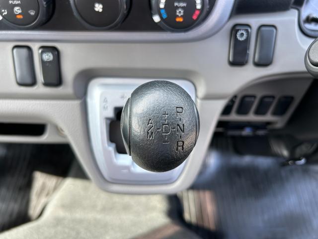キャンター 　１．５ｔ　全低床　ＡＴ車　ディーゼルターボ　１年保証付き　荷台内寸　長さ３１００ｍｍ　幅１６００ｍｍ　ナビ　ＴＶ　ＥＴＣ　電動格納ミラー　坂道発進補助装置付　１．５トン　１．５トントラック　平ボディ（23枚目）