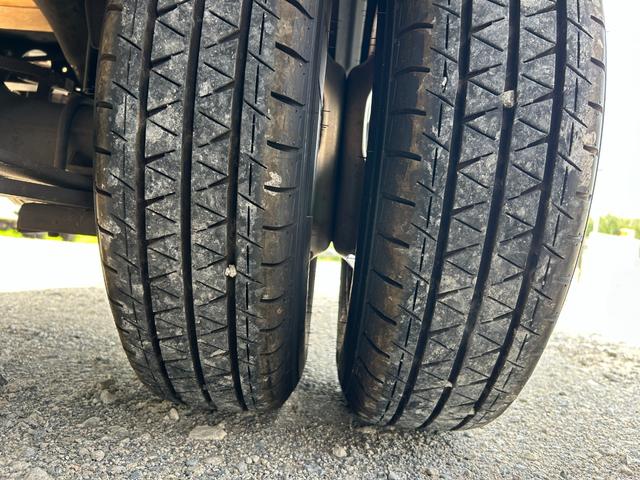 キャンター 　１．５ｔ　全低床　ＡＴ車　ディーゼルターボ　１年保証付き　荷台内寸　長さ３１００ｍｍ　幅１６００ｍｍ　ナビ　ＴＶ　ＥＴＣ　電動格納ミラー　坂道発進補助装置付　１．５トン　１．５トントラック　平ボディ（65枚目）