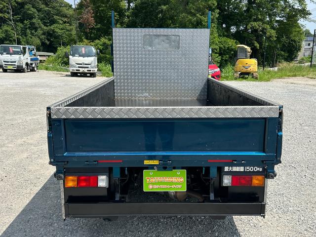 キャンター 　全低床カスタム　１．５ｔ　ＡＴ車　ディーゼルターボ　１年保証付き　荷台内寸長さ３１００ｍｍ　幅１６００ｍｍ　ナビ　ＴＶ　ＥＴＣ　両側電動格納ミラー　荷台鉄板張　１．５トン　１．５トントラック　平ボディ（6枚目）
