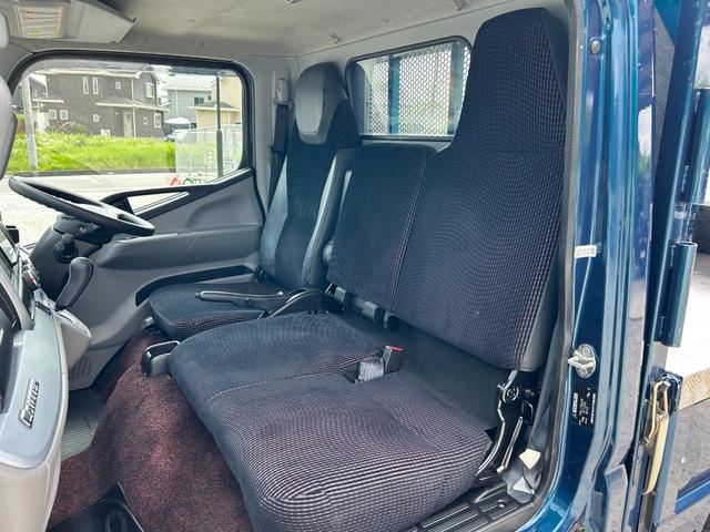キャンター 　全低床カスタム　１．５ｔ　ＡＴ車　ディーゼルターボ　１年保証付き　荷台内寸長さ３１００ｍｍ　幅１６００ｍｍ　ナビ　ＴＶ　ＥＴＣ　両側電動格納ミラー　荷台鉄板張　１．５トン　１．５トントラック　平ボディ（33枚目）