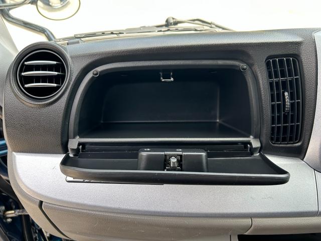 キャンター 　全低床カスタム　１．５ｔ　ＡＴ車　ディーゼルターボ　１年保証付き　荷台内寸長さ３１００ｍｍ　幅１６００ｍｍ　ナビ　ＴＶ　ＥＴＣ　両側電動格納ミラー　荷台鉄板張　１．５トン　１．５トントラック　平ボディ（36枚目）