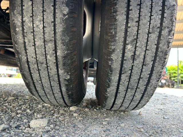 キャンター 　全低床カスタム　１．５ｔ　ＡＴ車　ディーゼルターボ　１年保証付き　荷台内寸長さ３１００ｍｍ　幅１６００ｍｍ　ナビ　ＴＶ　ＥＴＣ　両側電動格納ミラー　荷台鉄板張　１．５トン　１．５トントラック　平ボディ（77枚目）