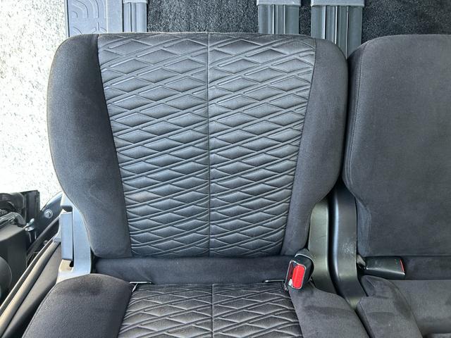 デリカＤ：５ Ｐ　１年保証付き　４ＷＤ　ディーゼルターボ　全周囲カメラ　バックカメラ　シートヒーター　ナビ　ＴＶ　ＥＴＣ　Ｂｌｕｅｔｏｏｔｈ接続　ＨＤＭＩ　電動リアゲート　ドライブレコーダー　ＵＳＢ　ＬＥＤヘッドライト（55枚目）