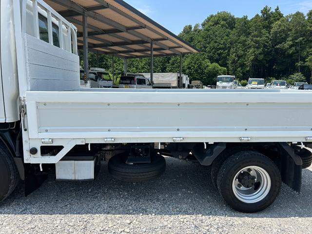 エルフトラック フラットロー　１．５ｔ　ＡＴ車　ディーゼルターボ　荷台内寸　長さ３０７０ｍｍ　幅１６００ｍｍ　ナビ　ＥＴＣ　バックカメラ　ドライブレコーダー　３人乗り　１．５トン　１．５トントラック　平ボディ　アイドリングストップ（66枚目）
