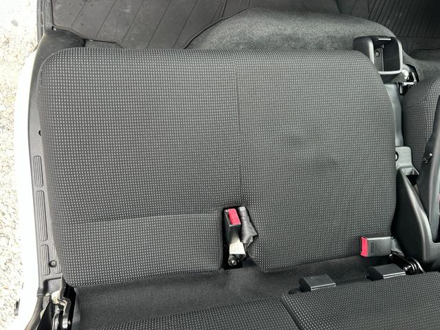 キャンター 全低床　２ｔ　ＡＴ車　１年保証付　ディーゼルターボ　荷台縞板張り　荷台内寸長さ３１００ｍｍ　幅１６００ｍｍ　ＥＴＣ　バックモニター　ドラレコ　電動格納ミラー　坂道発進補助装置　キーレス　２トン　２トントラック（40枚目）