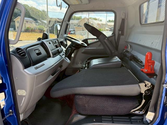 キャンター ロングカスタム　１年保証付き　４ｔ　ＡＴ車　ディーゼルターボ　荷台内寸　長さ４３４０ｍｍ　幅１７９０ｍｍ　荷台鉄板張り　ＥＴＣ　電動格納ミラー　工具箱付　足場屋仕様　キーレス　４トン　４トントラック　ロング　平ボディ（39枚目）