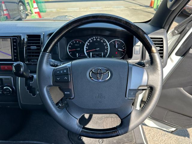 ハイエースバン スーパーＧＬ　ダークプライムＩＩ　１年保証付き　禁煙車　バックカメラ　トヨタセーフティーセンス　Ｂｌｕｅｔｏｏｔｈ接続　ナビＴＶ　ＥＴＣ　レーンキープアシスト　盗難防止装置　ドライブレコーダー　ＬＥＤヘッドライト　衝突被害軽減ブレーキ（15枚目）