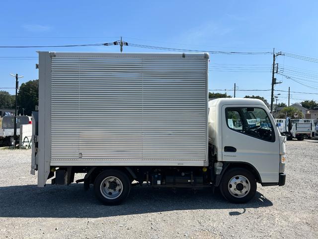 ＮＴ４５０アトラス 　１年保証付き　２ｔ　アルミバン　パワーゲート　ＡＴ車　サイドドア　ディーゼルターボ　荷台内寸長さ２９７０ｍｍ　幅１７７０ｍｍ　高さ２０５０ｍｍ　バックモニター　ナビ　ＥＴＣ　２ｔ　２トントラック　ＰＧ（4枚目）