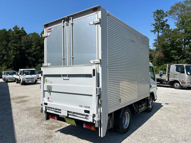 ＮＴ４５０アトラス 　１年保証付き　２ｔ　アルミバン　パワーゲート　ＡＴ車　サイドドア　ディーゼルターボ　荷台内寸長さ２９７０ｍｍ　幅１７７０ｍｍ　高さ２０５０ｍｍ　バックモニター　ナビ　ＥＴＣ　２ｔ　２トントラック　ＰＧ（5枚目）
