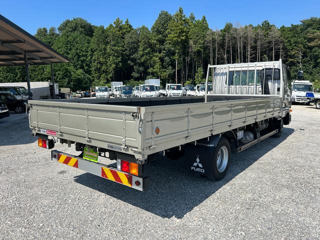 ファイター 　１年保証付　４ｔ　ワイド超ロング　ＡＴ車　ベッド付き　積載３８５０ｋｇ　荷台内寸長さ５７１０ｍｍ　幅２３６０ｍｍ　ドラレコ　電動格納ミラー　４トン　４トントラック　ワイド　ロング　ワイドロング　２人乗（5枚目）