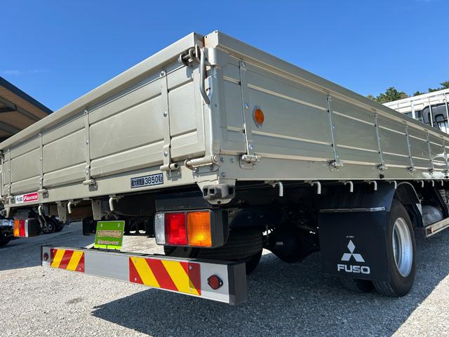 ファイター 　１年保証付　４ｔ　ワイド超ロング　ＡＴ車　ベッド付き　積載３８５０ｋｇ　荷台内寸長さ５７１０ｍｍ　幅２３６０ｍｍ　ドラレコ　電動格納ミラー　４トン　４トントラック　ワイド　ロング　ワイドロング　２人乗（70枚目）
