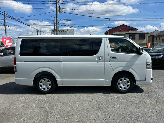 ハイエースバン スーパーＧＬ　ダークプライムＩＩ　１年保証付き　禁煙車　トヨタセーフティセンス　ディーゼルターボ　アラウンドビューモニター　ナビ　ＴＶ　ＥＴＣ　バックカメラ　ドライブレコーダー前後　Ｂｌｕｅｔｏｏｔｈ接続　電動格納ミラー　全方位カメラ（8枚目）
