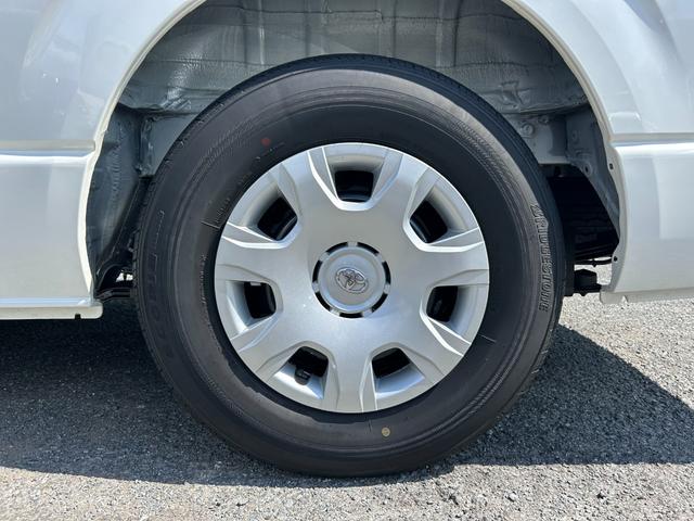ハイエースバン スーパーＧＬ　ダークプライムＩＩ　１年保証付き　禁煙車　トヨタセーフティセンス　ディーゼルターボ　アラウンドビューモニター　ナビ　ＴＶ　ＥＴＣ　バックカメラ　ドライブレコーダー前後　Ｂｌｕｅｔｏｏｔｈ接続　電動格納ミラー　全方位カメラ（76枚目）