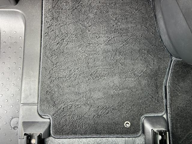 セレナ ハイウェイスター　ＶセレクションＩＩ　１年保証付き　ワンオーナー　禁煙車　プロパイロット　後席モニター　両側パワースライドドア　アラウンドビューモニター　ナビ　ＴＶ　ＥＴＣ　Ｂｌｕｅｔｏｏｔｈ接続　バックカメラ　オートクルーズコントロール（40枚目）