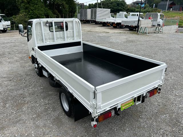 ダイナトラック フルジャストロー　１年保証付き　２ｔ　全低床　ＡＴ車　ディーゼルターボ　荷台木板張り　荷台内寸　長さ３１００ｍｍ　幅１６００ｍｍ　電動格納ミラー　ＥＴＣ　キーレス　アイドリングストップ　２トン　２トントラック　平ボディ（46枚目）
