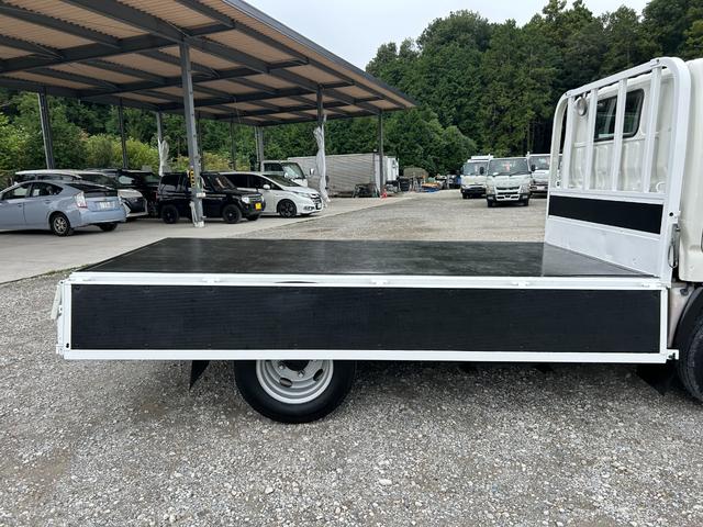 ダイナトラック フルジャストロー　１年保証付き　２ｔ　全低床　ＡＴ車　ディーゼルターボ　荷台木板張り　荷台内寸　長さ３１００ｍｍ　幅１６００ｍｍ　電動格納ミラー　ＥＴＣ　キーレス　アイドリングストップ　２トン　２トントラック　平ボディ（77枚目）