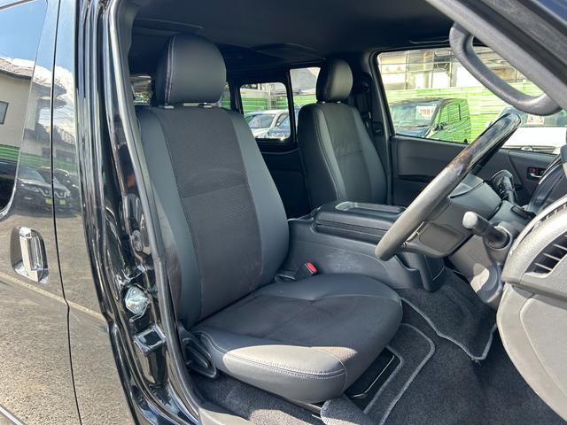 ハイエースバン スーパーＧＬ　ダークプライムＩＩ　１年保証付き　禁煙車　ディーゼルターボ　ＴＲＤアルミ　バックカメラ　Ｂｌｕｅｔｏｏｔｈ　ナビＴＶ　ＥＴＣ　衝突被害軽減ブレーキ　レーンキープアシスト　トヨタセーフティーセンス　ＬＥＤヘッドライト（11枚目）