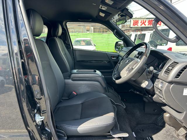 ハイエースバン スーパーＧＬ　ダークプライムＩＩ　１年保証付き　禁煙車　ディーゼルターボ　ＴＲＤアルミ　バックカメラ　Ｂｌｕｅｔｏｏｔｈ　ナビＴＶ　ＥＴＣ　衝突被害軽減ブレーキ　レーンキープアシスト　トヨタセーフティーセンス　ＬＥＤヘッドライト（12枚目）