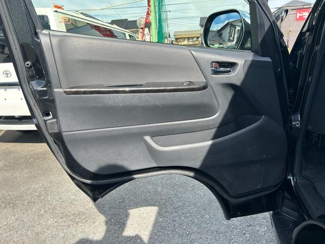 ハイエースバン スーパーＧＬ　ダークプライムＩＩ　１年保証付き　禁煙車　ディーゼルターボ　ＴＲＤアルミ　バックカメラ　Ｂｌｕｅｔｏｏｔｈ　ナビＴＶ　ＥＴＣ　衝突被害軽減ブレーキ　レーンキープアシスト　トヨタセーフティーセンス　ＬＥＤヘッドライト（34枚目）