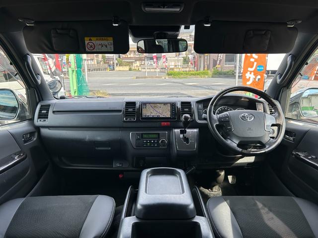 ハイエースバン スーパーＧＬ　ダークプライムＩＩ　１年保証付き　禁煙車　ディーゼルターボ　ＴＲＤアルミ　バックカメラ　Ｂｌｕｅｔｏｏｔｈ　ナビＴＶ　ＥＴＣ　衝突被害軽減ブレーキ　レーンキープアシスト　トヨタセーフティーセンス　ＬＥＤヘッドライト（44枚目）