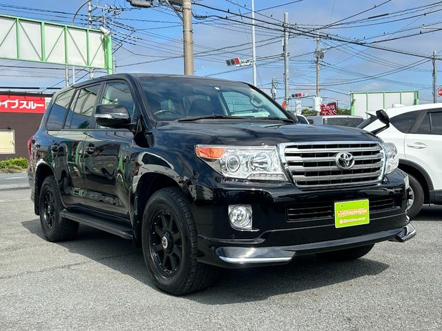 ランドクルーザー ＡＸ　Ｇセレクション　１年保証付き　禁煙車　４ＷＤ　アルパインナビ　後席モニター　ブラックレザーシート　シートヒーター　ステアリングヒーター　電動シート　ＡＣ１００　ナビ　ＴＶ　ＥＴＣ　バックカメラ　Ｂｌｕｅｔｏｏｔｈ接続（3枚目）