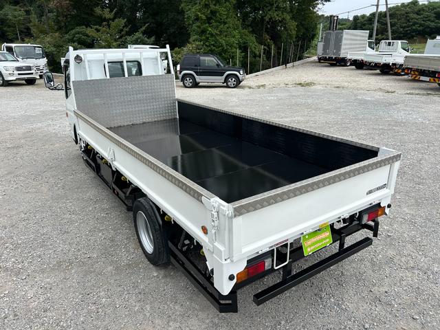 キャンター ロング全低床　１年保証付き　カスタム　３ｔ　全低床　ＡＴ車　ディーゼルターボ　荷台内寸　長さ４３４０ｍｍ　幅１７８０ｍｍ　荷台鉄板張　両側電格ミラー　ナビ　ＴＶ　ＥＴＣ　坂道発進補助　３トン　３トントラック　ロング（52枚目）