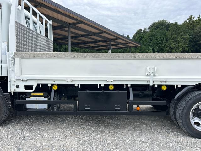 キャンター ロング全低床　１年保証付き　カスタム　３ｔ　全低床　ＡＴ車　ディーゼルターボ　荷台内寸　長さ４３４０ｍｍ　幅１７８０ｍｍ　荷台鉄板張　両側電格ミラー　ナビ　ＴＶ　ＥＴＣ　坂道発進補助　３トン　３トントラック　ロング（66枚目）