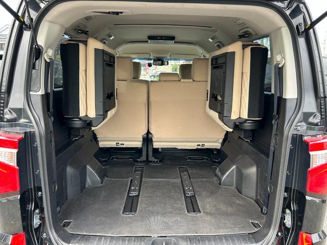 デリカＤ：５ Ｐ　１年保証付き　禁煙車　フリップダウンモニター　シートヒーター　ＡＣ１００Ｖ　両側電動スライドドア　ナビ　ＴＶ　全周囲カメラ　バックカメラ　ＥＴＣ　Ｂｌｕｅｔｏｏｔｈ　ＨＤＭＩ　ドラレコ　電動リアゲート（60枚目）