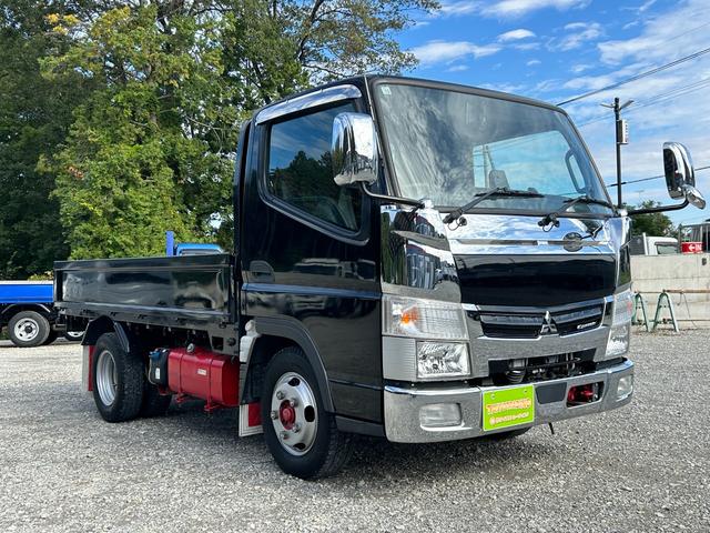 キャンター 全低床　カスタム　１年保証付き　２ｔ　ＡＴ車　ディーゼルターボ　両側電動格納ミラー　荷台内寸　長さ３１００ｍｍ　幅１６００ｍｍ　ナビ　ＴＶ　Ｂｌｕｅｔｏｏｔｈ接続　２トン　２トントラック　平ボディ　荷台鉄板可（3枚目）