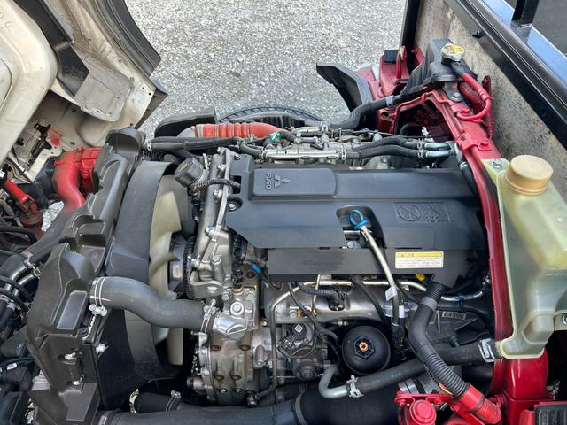 キャンター 全低床　カスタム　１年保証付き　２ｔ　ＡＴ車　ディーゼルターボ　両側電動格納ミラー　荷台内寸　長さ３１００ｍｍ　幅１６００ｍｍ　ナビ　ＴＶ　Ｂｌｕｅｔｏｏｔｈ接続　２トン　２トントラック　平ボディ　荷台鉄板可（45枚目）