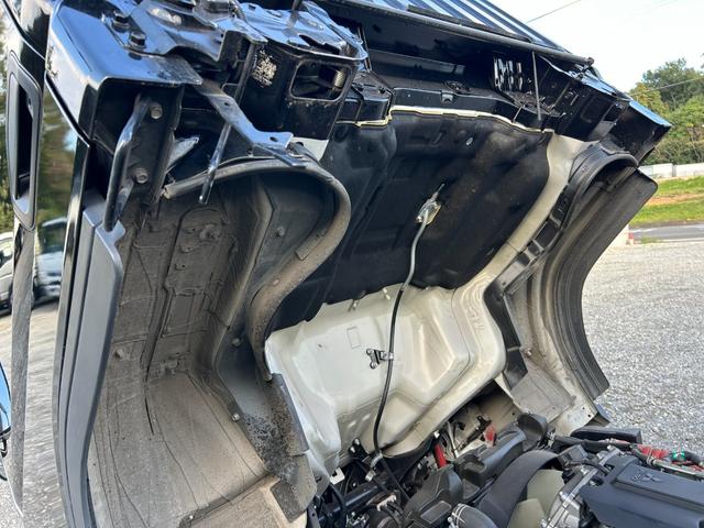 キャンター 全低床　カスタム　１年保証付き　２ｔ　ＡＴ車　ディーゼルターボ　両側電動格納ミラー　荷台内寸　長さ３１００ｍｍ　幅１６００ｍｍ　ナビ　ＴＶ　Ｂｌｕｅｔｏｏｔｈ接続　２トン　２トントラック　平ボディ　荷台鉄板可（46枚目）