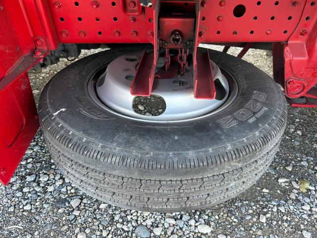 キャンター 全低床　カスタム　１年保証付き　２ｔ　ＡＴ車　ディーゼルターボ　両側電動格納ミラー　荷台内寸　長さ３１００ｍｍ　幅１６００ｍｍ　ナビ　ＴＶ　Ｂｌｕｅｔｏｏｔｈ接続　２トン　２トントラック　平ボディ　荷台鉄板可（67枚目）