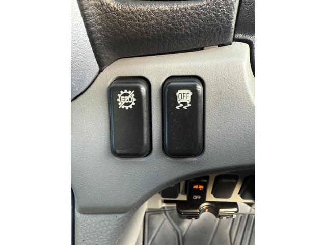 キャンター 　１年保証付き　４ｔ　ワイド超ロング　ＡＴ車　バックカメラ　積載量４２００ｋｇ　荷台内寸　長さ５０００ｍｍ　幅２０８０ｍｍ　荷台鉄板張り　ＥＴＣ　準中型免許対応車　キーレス　４トントラック　ワイドロング（18枚目）