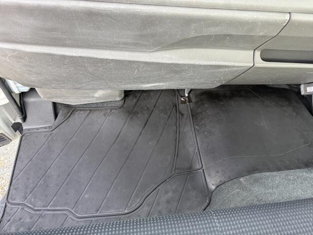 キャンター 　１年保証付き　４ｔ　ワイド超ロング　ＡＴ車　バックカメラ　積載量４２００ｋｇ　荷台内寸　長さ５０００ｍｍ　幅２０８０ｍｍ　荷台鉄板張り　ＥＴＣ　準中型免許対応車　キーレス　４トントラック　ワイドロング（39枚目）