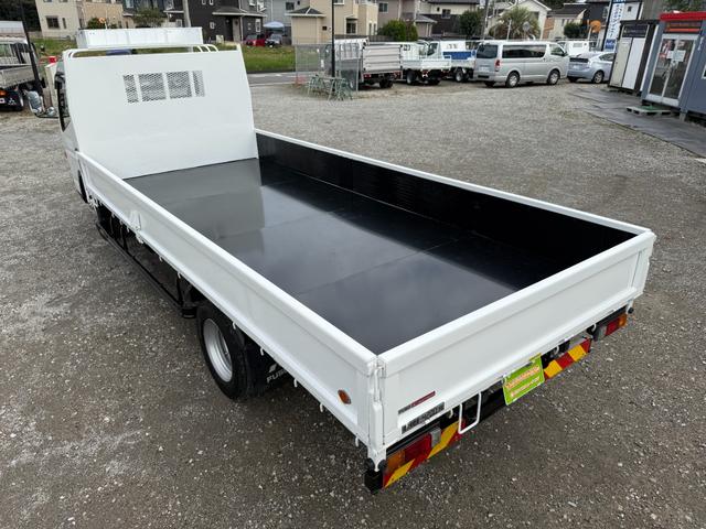 キャンター 　１年保証付き　４ｔ　ワイド超ロング　ＡＴ車　バックカメラ　積載量４２００ｋｇ　荷台内寸　長さ５０００ｍｍ　幅２０８０ｍｍ　荷台鉄板張り　ＥＴＣ　準中型免許対応車　キーレス　４トントラック　ワイドロング（47枚目）