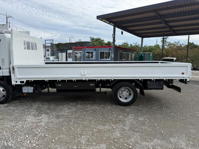 キャンター 　１年保証付き　４ｔ　ワイド超ロング　ＡＴ車　バックカメラ　積載量４２００ｋｇ　荷台内寸　長さ５０００ｍｍ　幅２０８０ｍｍ　荷台鉄板張り　ＥＴＣ　準中型免許対応車　キーレス　４トントラック　ワイドロング（51枚目）