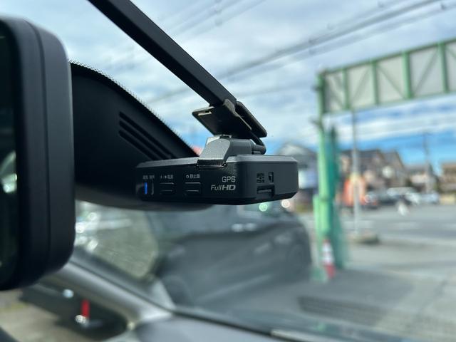 セレナ ハイウェイスター Vセレクション 1年保証付き 4WD 禁煙車 プロパイロット 両側電動スライドドア HDMI アラウンドビューモニター ナビ TV ETC バックカメラ Bluetooth接続 ドライブレコーダー 後席サンシェード付(17枚目)