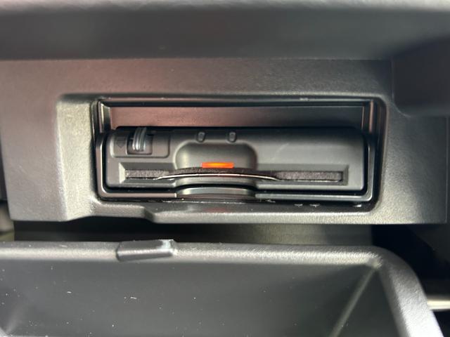 セレナ ハイウェイスター Vセレクション 1年保証付き 4WD 禁煙車 プロパイロット 両側電動スライドドア HDMI アラウンドビューモニター ナビ TV ETC バックカメラ Bluetooth接続 ドライブレコーダー 後席サンシェード付(19枚目)