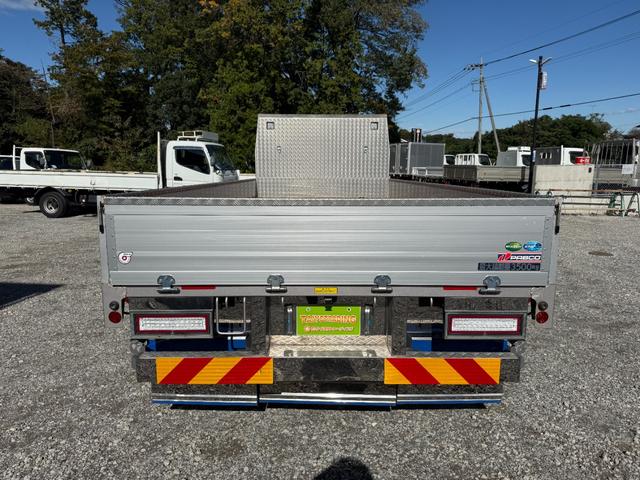 キャンター ワイドキャブロング全低床カスタム　１年保証付　３．５ｔ　ワイド超ロング　ＡＴ車　ワイドロング　積載量３５００ｋｇ　荷台内寸　長さ５０００ｍｍ　幅２０８０ｍｍ　荷台鉄板張り　アルミ　ＥＴＣ　準中型免許対応車　４トントラック　４ｔ　３トン（6枚目）