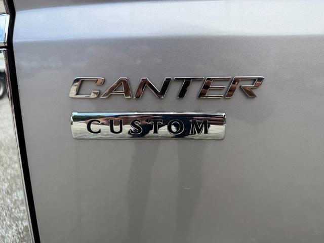 キャンター ワイドキャブロング全低床カスタム　１年保証付　３．５ｔ　ワイド超ロング　ＡＴ車　ワイドロング　積載量３５００ｋｇ　荷台内寸　長さ５０００ｍｍ　幅２０８０ｍｍ　荷台鉄板張り　アルミ　ＥＴＣ　準中型免許対応車　４トントラック　４ｔ　３トン（59枚目）
