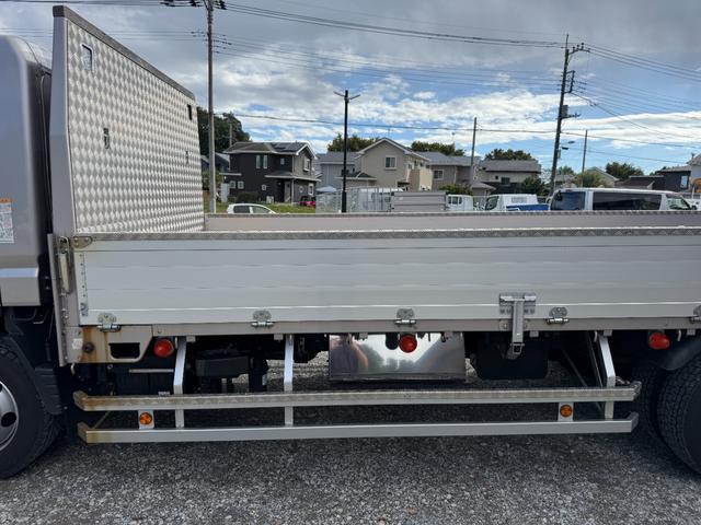 キャンター ワイドキャブロング全低床カスタム　１年保証付　３．５ｔ　ワイド超ロング　ＡＴ車　ワイドロング　積載量３５００ｋｇ　荷台内寸　長さ５０００ｍｍ　幅２０８０ｍｍ　荷台鉄板張り　アルミ　ＥＴＣ　準中型免許対応車　４トントラック　４ｔ　３トン（79枚目）