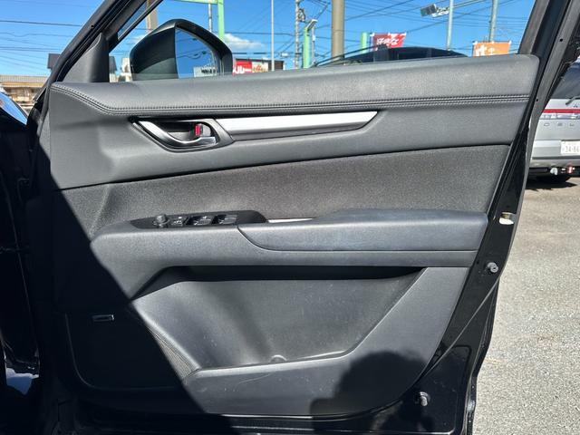 ＣＸ－５ ＸＤ　プロアクティブ　１年保証付　４ＷＤ　禁煙車　ＢＯＳＥサウンド　シートヒーター　Ｂｌｕｅｔｏｏｔｈ　ナビＴＶ　バックカメラ　サイドカメラ　電動シート　電動リアゲート　ＥＴＣ２．０　ＳＵＶ　５人乗　ＬＥＤライト　クルコン（9枚目）