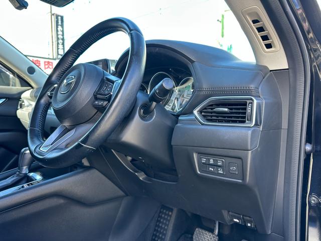 ＣＸ－５ ＸＤ　プロアクティブ　１年保証付　４ＷＤ　禁煙車　ＢＯＳＥサウンド　シートヒーター　Ｂｌｕｅｔｏｏｔｈ　ナビＴＶ　バックカメラ　サイドカメラ　電動シート　電動リアゲート　ＥＴＣ２．０　ＳＵＶ　５人乗　ＬＥＤライト　クルコン（19枚目）