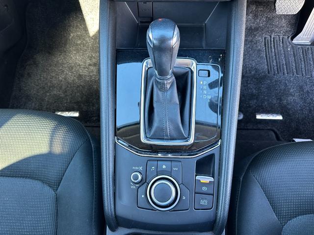 ＣＸ－５ ＸＤ　プロアクティブ　１年保証付　４ＷＤ　禁煙車　ＢＯＳＥサウンド　シートヒーター　Ｂｌｕｅｔｏｏｔｈ　ナビＴＶ　バックカメラ　サイドカメラ　電動シート　電動リアゲート　ＥＴＣ２．０　ＳＵＶ　５人乗　ＬＥＤライト　クルコン（28枚目）