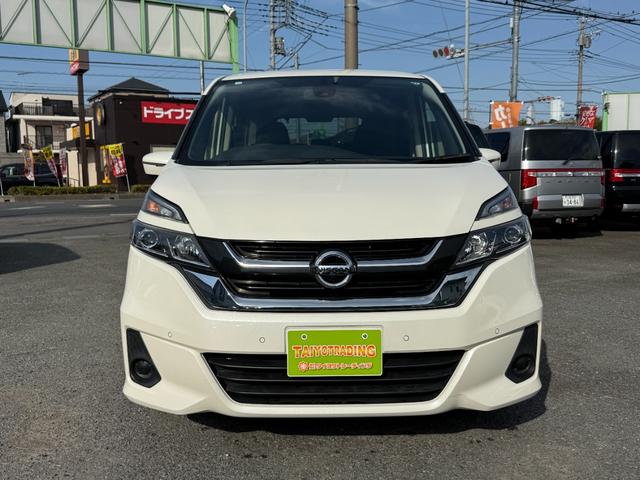 セレナ Ｘ　Ｖセレクション　１年保証付き　禁煙車　後席モニター　アラウンドビューモニター　両側パワースライドドア　ナビ　ＴＶ　ＥＴＣ　Ｂｌｕｅｔｏｏｔｈ接続　バックカメラ　オートクルーズコントロール　ハイブリッド　ファミリーカー（2枚目）