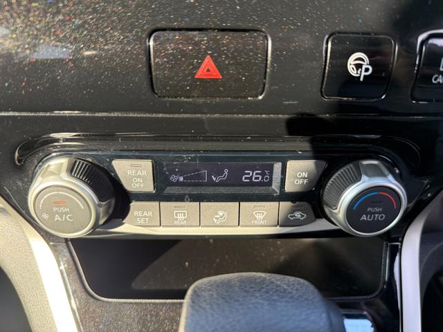 セレナ Ｘ　Ｖセレクション　１年保証付き　禁煙車　後席モニター　アラウンドビューモニター　両側パワースライドドア　ナビ　ＴＶ　ＥＴＣ　Ｂｌｕｅｔｏｏｔｈ接続　バックカメラ　オートクルーズコントロール　ハイブリッド　ファミリーカー（25枚目）